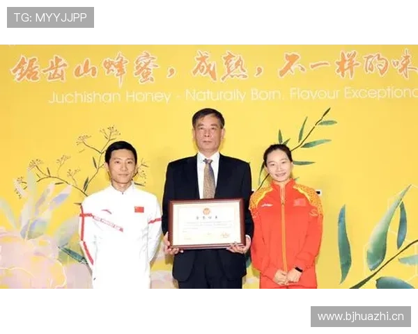 张楠训练间隙竟然带了小金条？这日子也太奢侈了吧！